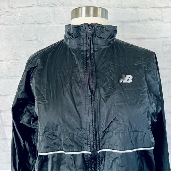 New Balance Windbreaker - Picture 3 of 16